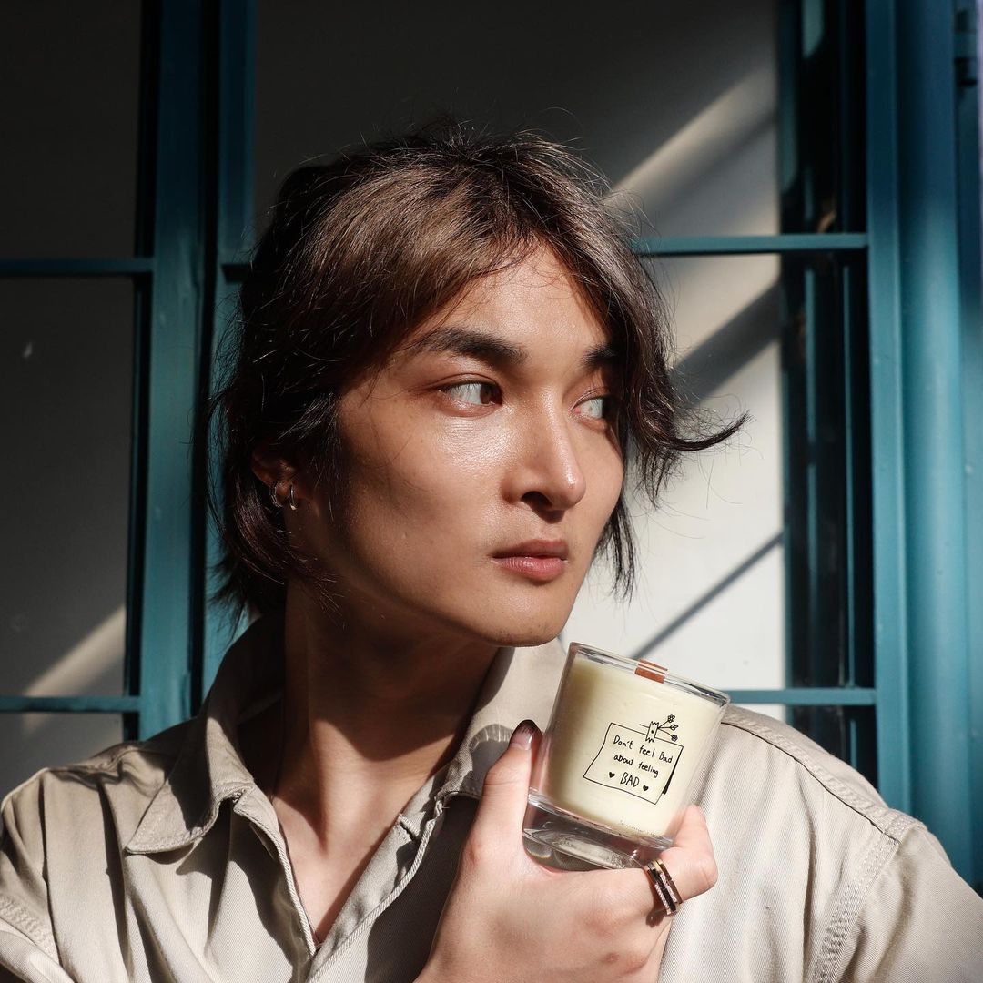 𝐉𝐨𝐧𝐚𝐬𝐰𝐨𝐧𝐠𝐚𝐫𝐭 x 𝐇𝐨𝐦𝐢𝐞𝐬.𝐚𝐭𝐦 - 𝘽𝙡𝙪𝙚 𝙎𝙮𝙢𝙥𝙝𝙤𝙣𝙮 I 香薰蠟燭